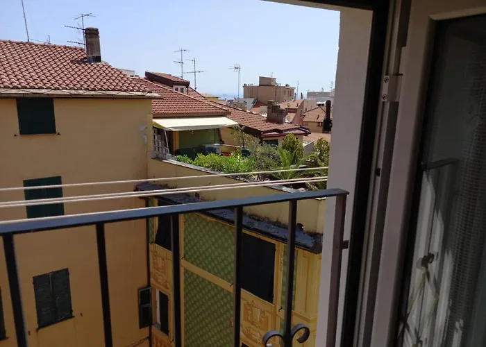 La Soffitta Vicino Al Mare Appartement Varazze